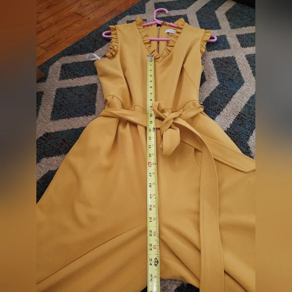 Calvin Klein Dressy Mustard Yellow Jumpsuit Sleeveless Sz 14 EUC